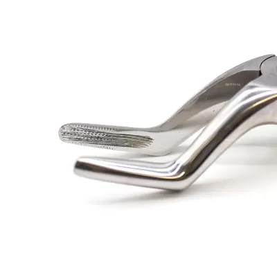 Байонетные щипцы для удаления корней и остатков зубов Gold