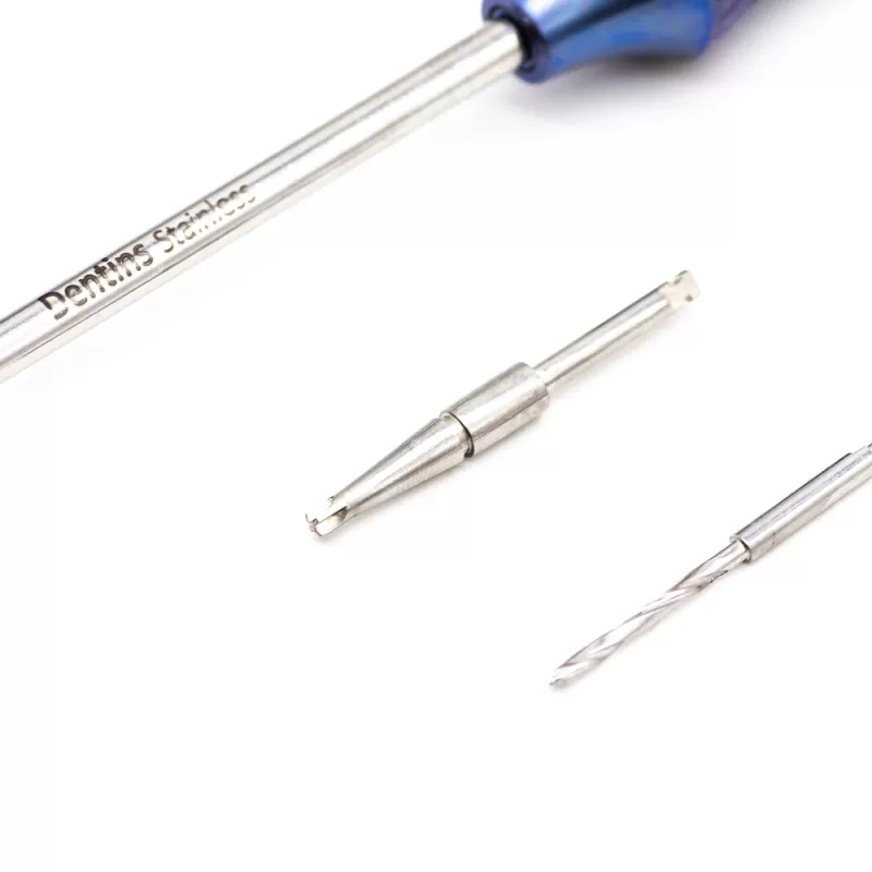 Набор для челюстно лицевой хирургии с отверткой и винтами