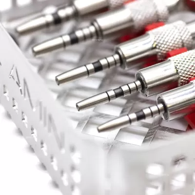 Набор для синус-лифтинга из 5 изогнутых вогнутых остеотомов, рабочая часть-конус, с кассетой